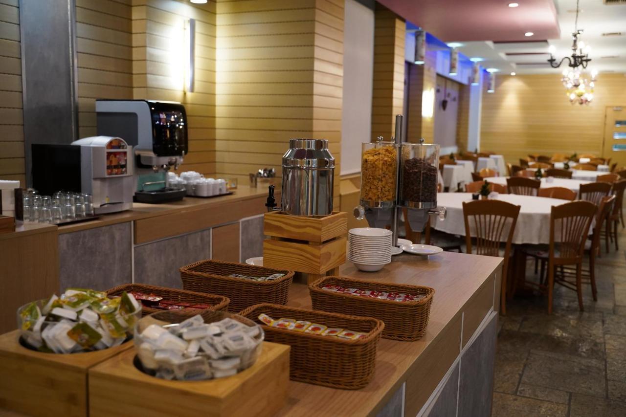 Hotel Antoniadis Kalambaka Esterno foto