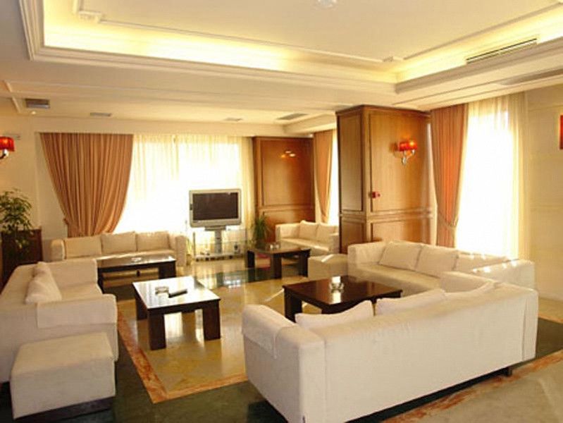 Hotel Antoniadis Kalambaka Esterno foto